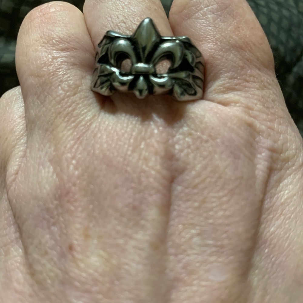 Men’s Stainless Steel Fleur de Lis Ring – Size 12, Biker & Statement Style